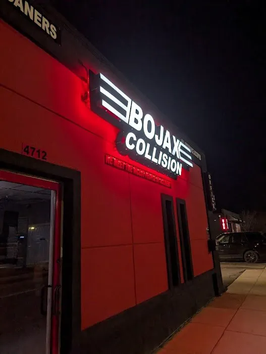 Bojax Auto Collision & Glass 7