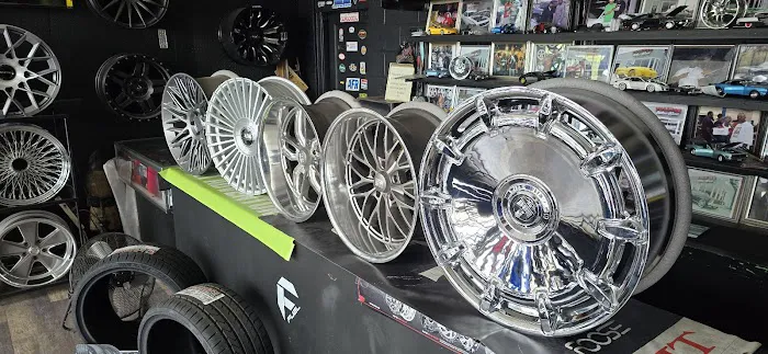 Marv's Salvage Tire & Wheels 6
