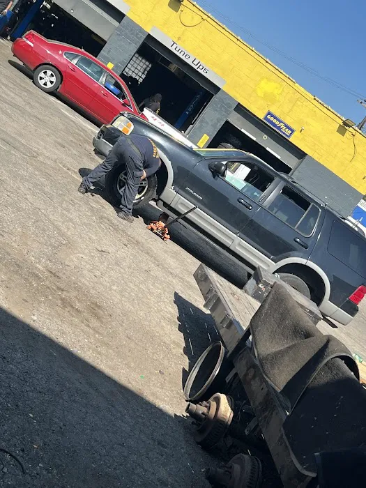 Bronson Tire 7
