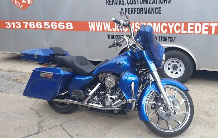 J&R Cycle 6