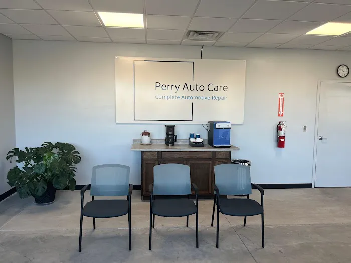 Perry Auto Care 8