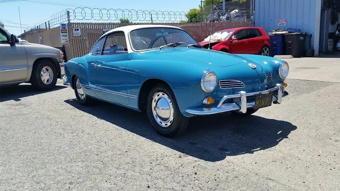 Woodside Auto & Tire 8