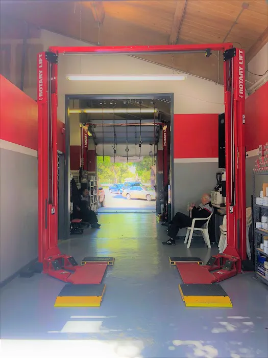 Auto 1 Service Center 5