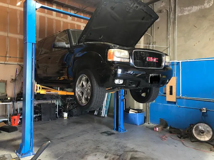 Affordable Towing and Auto Repair 4