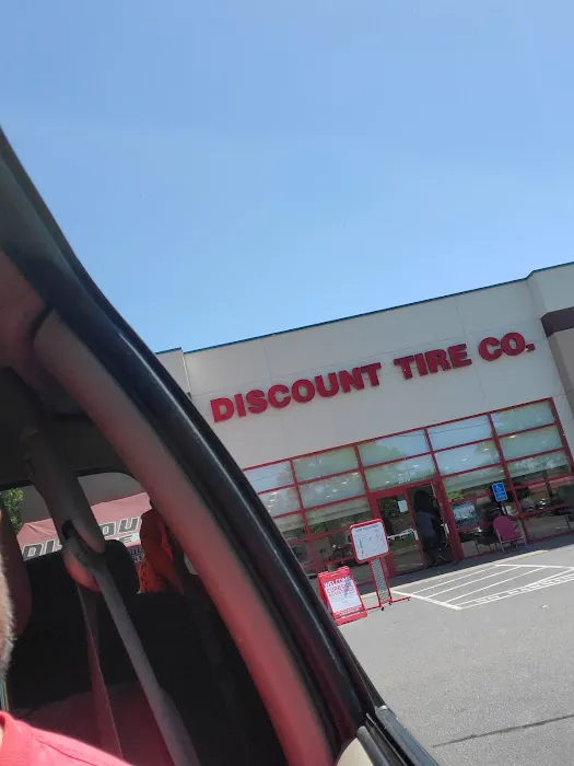 Discount Tire 0