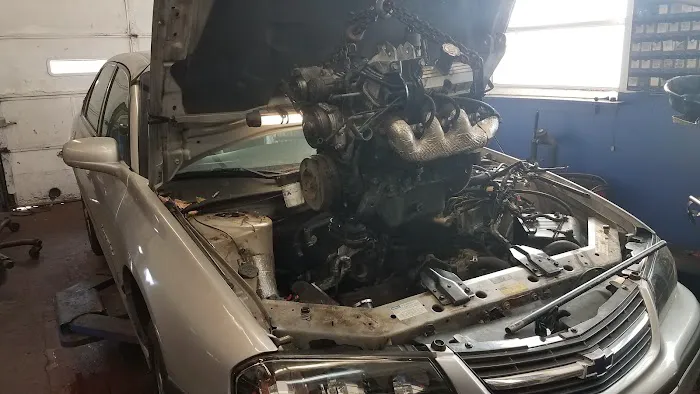 Community Auto Repair 7