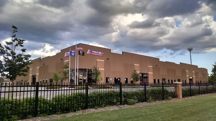 NOVUS Glass Corporate Headquarters 0