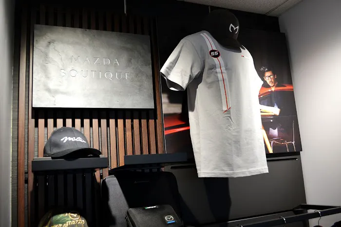 Inver Grove Mazda Parts Store 7
