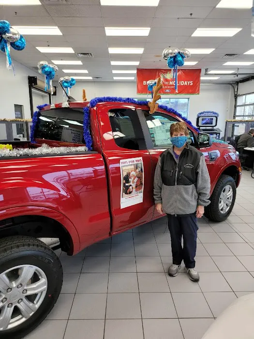Quick Lane at Inver Grove Ford 9