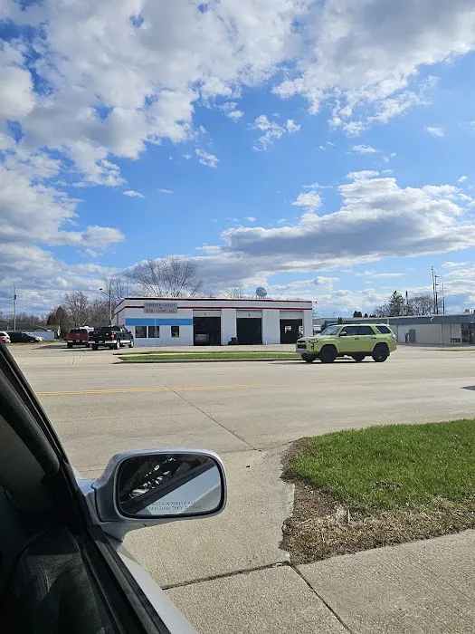 Enneper Garage & Body Shop Inc 0