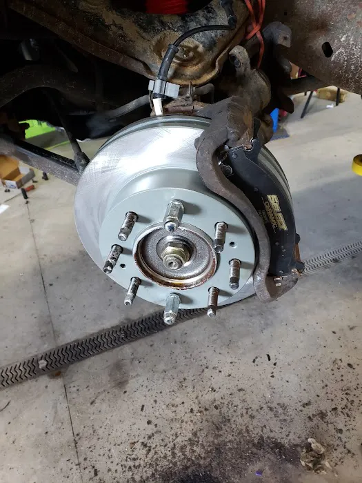 Pamperin Auto Repair LLC 8