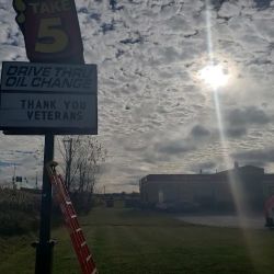 Take 5 Oil Change ico