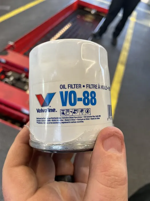 Valvoline Instant Oil Change 4
