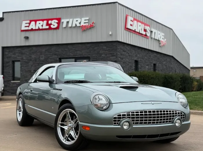Earl's Tire West 9