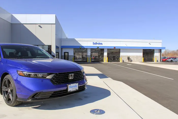 Service Center at Honda of Altoona 2
