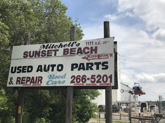 Sunset Beach Auto 0