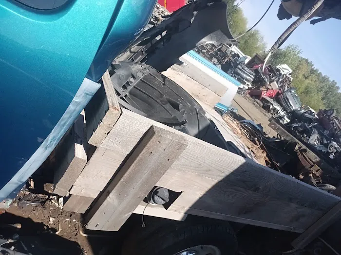 Yaw's Auto Salvage 2