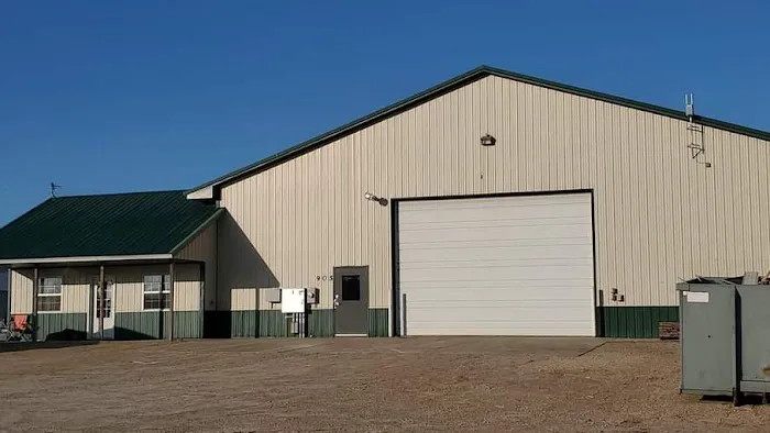 L&L Volkman Auto Body Repair 4