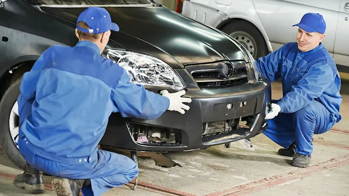Strain's Body Shop & Auto Mechanical Repair 8
