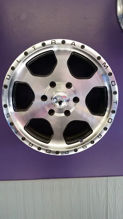 Garry's Tire Car Care Center 3