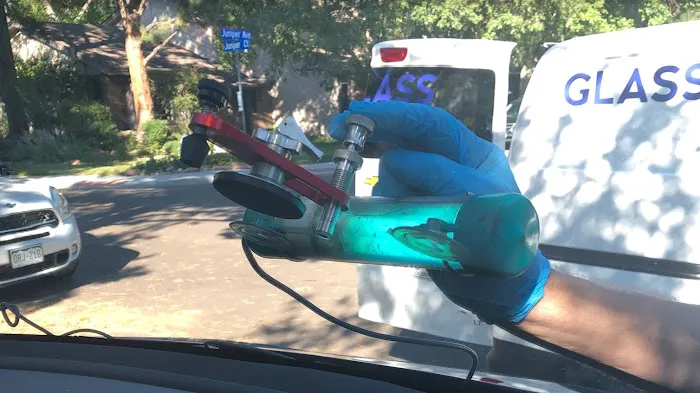 Experience Auto Glass LLC 0