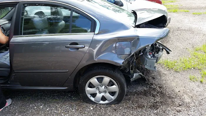 Import Auto Collision Repair 4