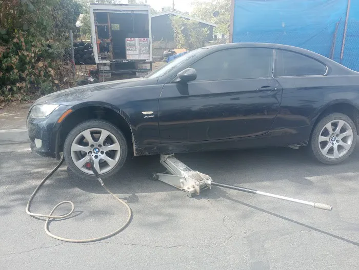 VIP TIRES 24/7 8