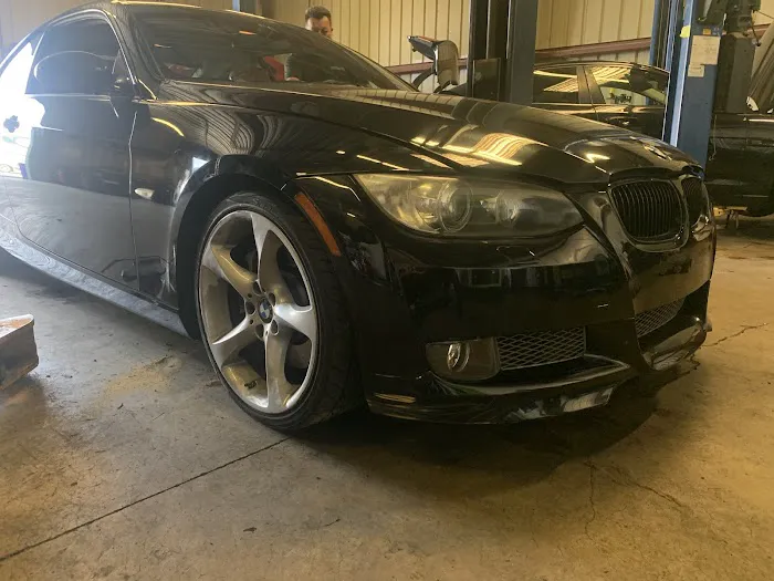 Benz & Beemer Independent Automotive 4