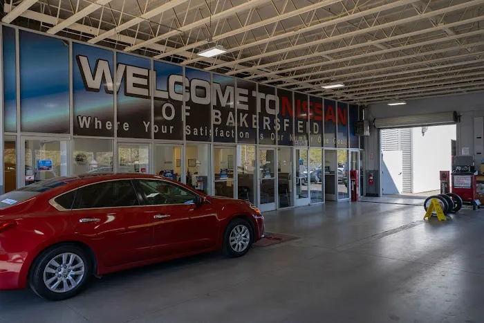 Nissan of Bakersfield Service Center 5
