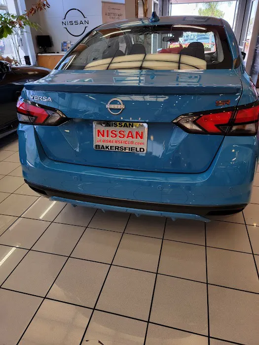 Nissan of Bakersfield Service Center 3