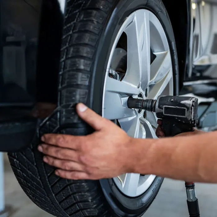 Service Center at Bakersfield Chrysler Jeep 5