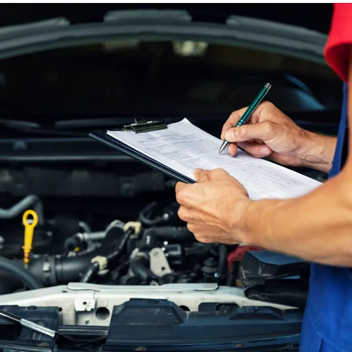 Service Center at Bakersfield Chrysler Jeep 8