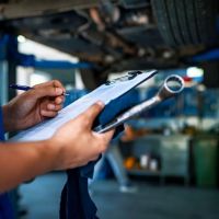 Service Center at Bakersfield Chrysler Jeep