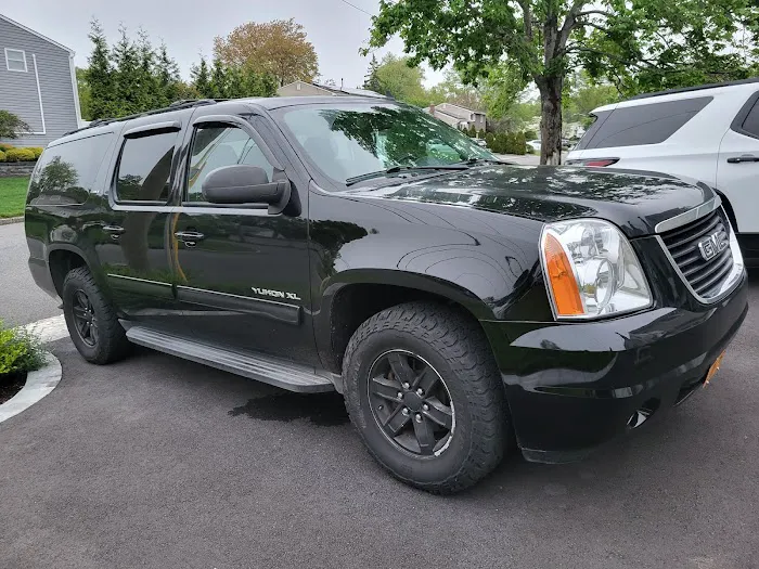 Hy-Tone Auto Body Repairs Inc. 3