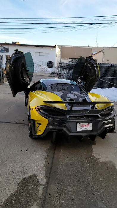 Hy-Tone Auto Body Repairs Inc. 4