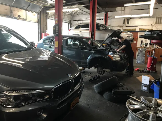 1080 Main Street Automotive Repair 0