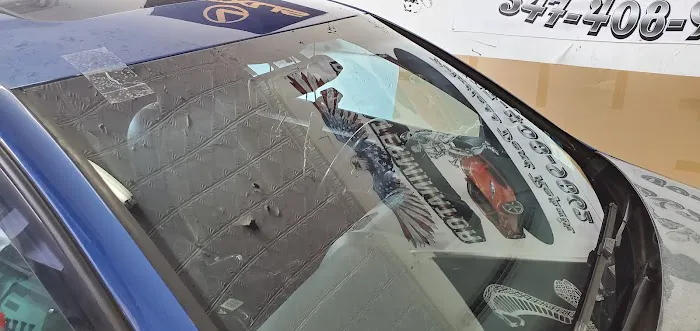 Three Star Auto Glass inc 3