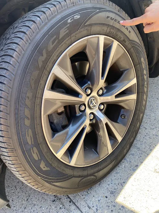 Rangers Tire Shop 9