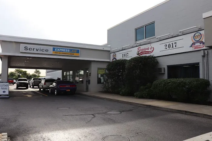 Brown's Jeep Chrysler Dodge Ram Service 4