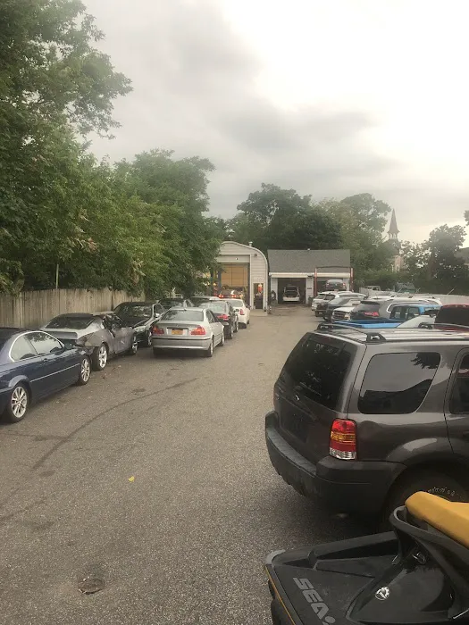Leo’s Autoworks 9