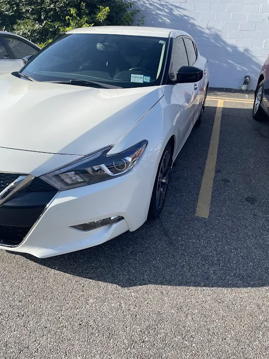 Giordano's Collision Center Inc 3