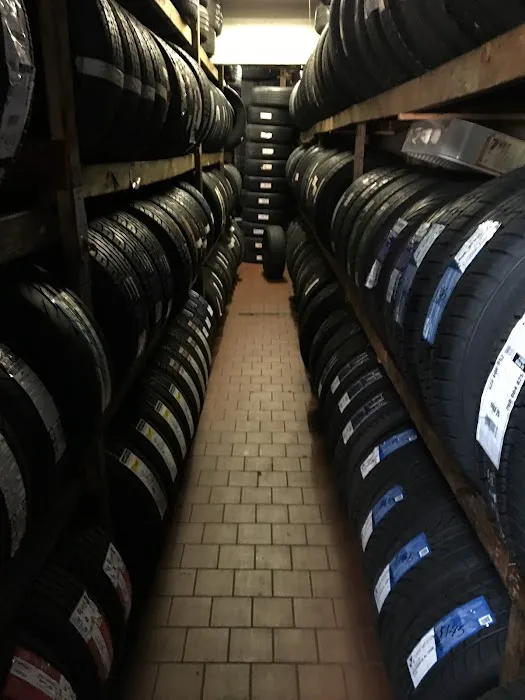 Two Amigos Tire Shop 4