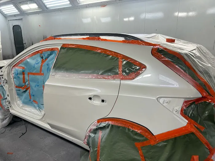 J&M Collision Auto Repair LLC 4