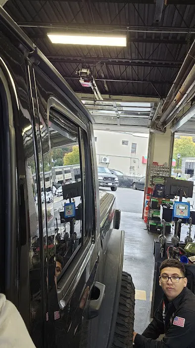 Valvoline Instant Oil Change 4