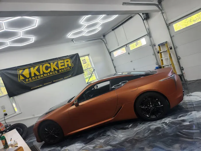 TNA CUSTOM AUTO 7