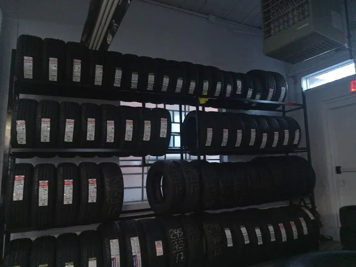 Ecua Tire Shop LLC 2