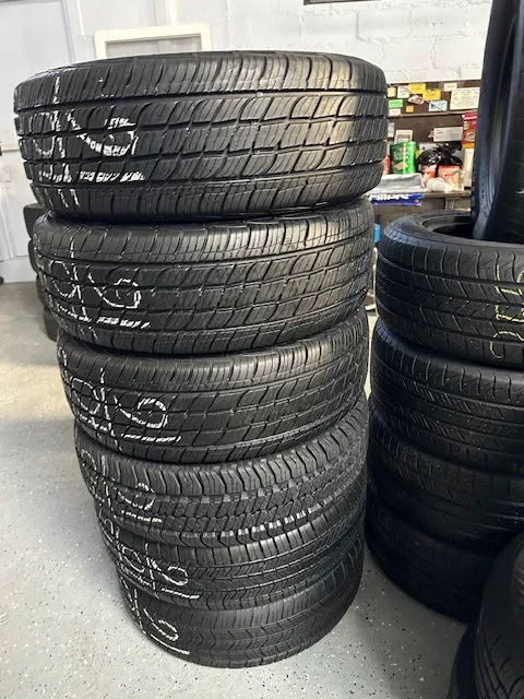 Ecua Tire Shop LLC 4