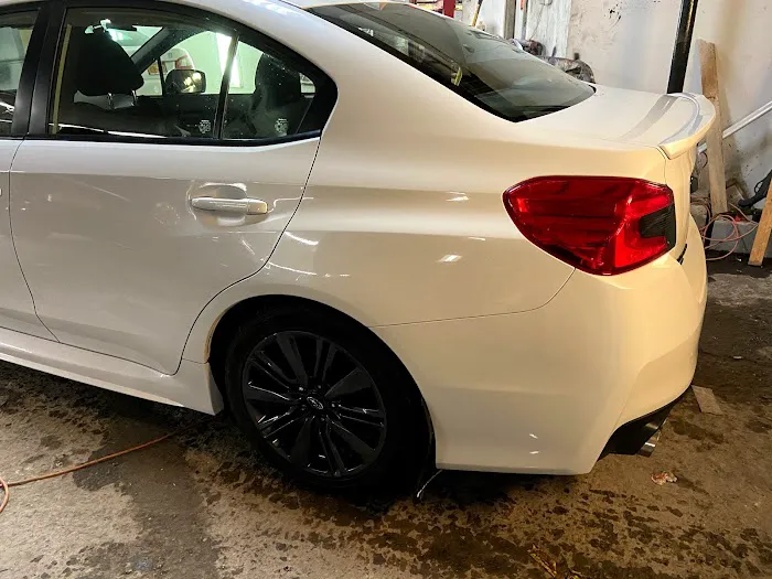 Troy's Best Auto Body Shop Inc. 9