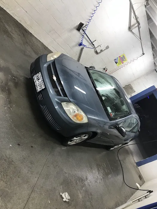 696 Automotive Service 7