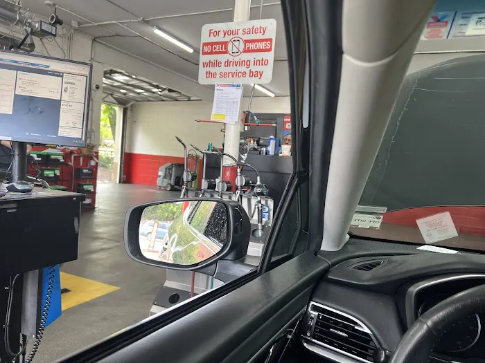Valvoline Instant Oil Change 6